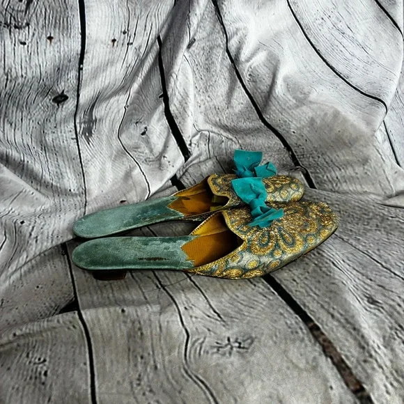 Vintage Ornate Brocade Bow Low Heel House Jacquard Slippers Gold Teal AS IS 10.5 - Picture 4 of 8